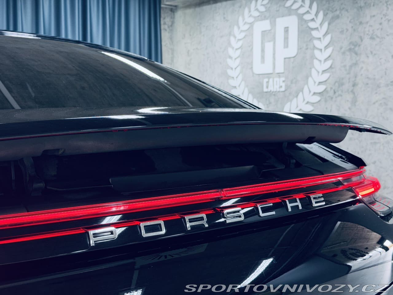 2017 Porsche PANAMERA - 9
