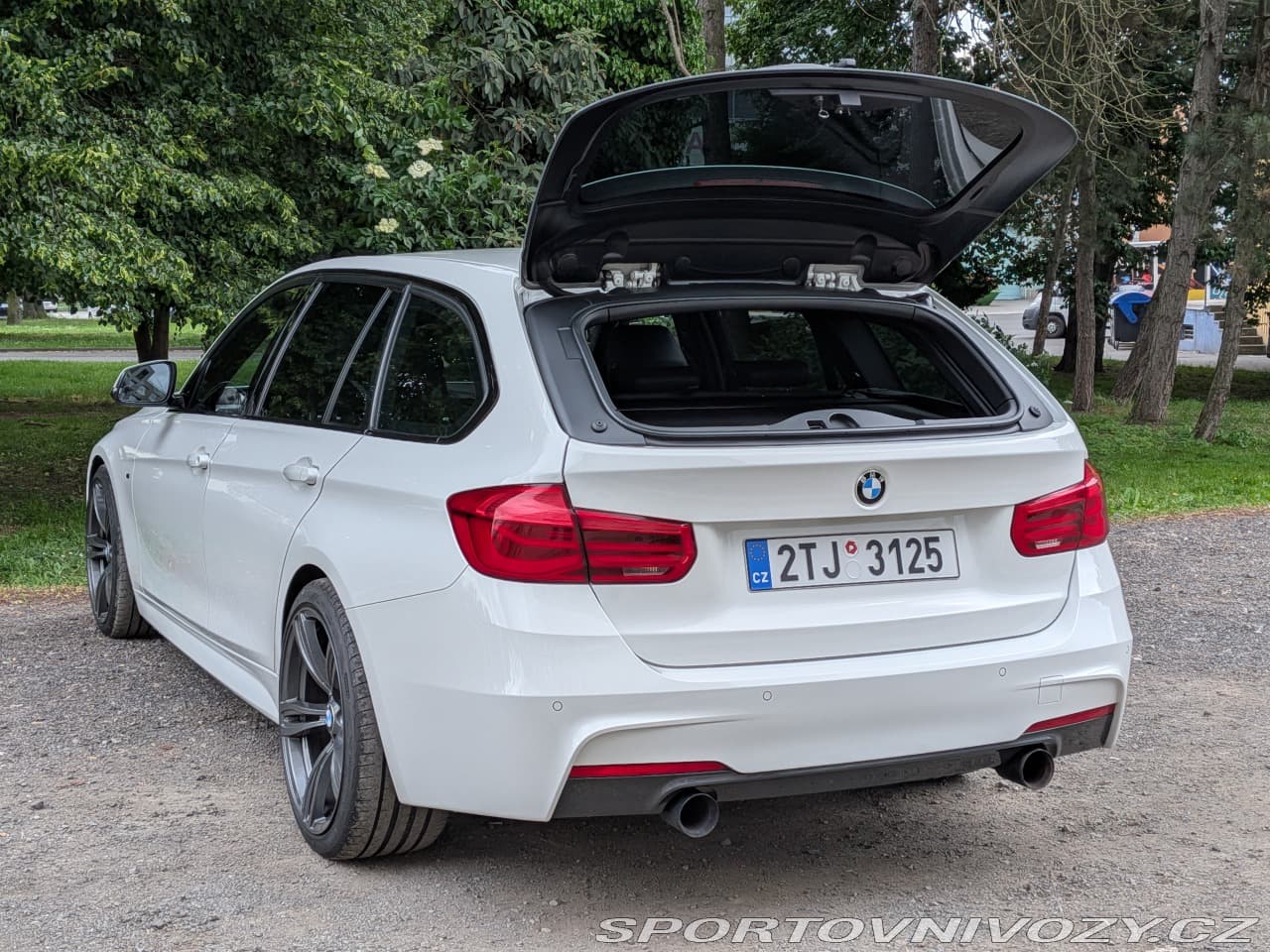 2018 BMW 3-SERIES - 11
