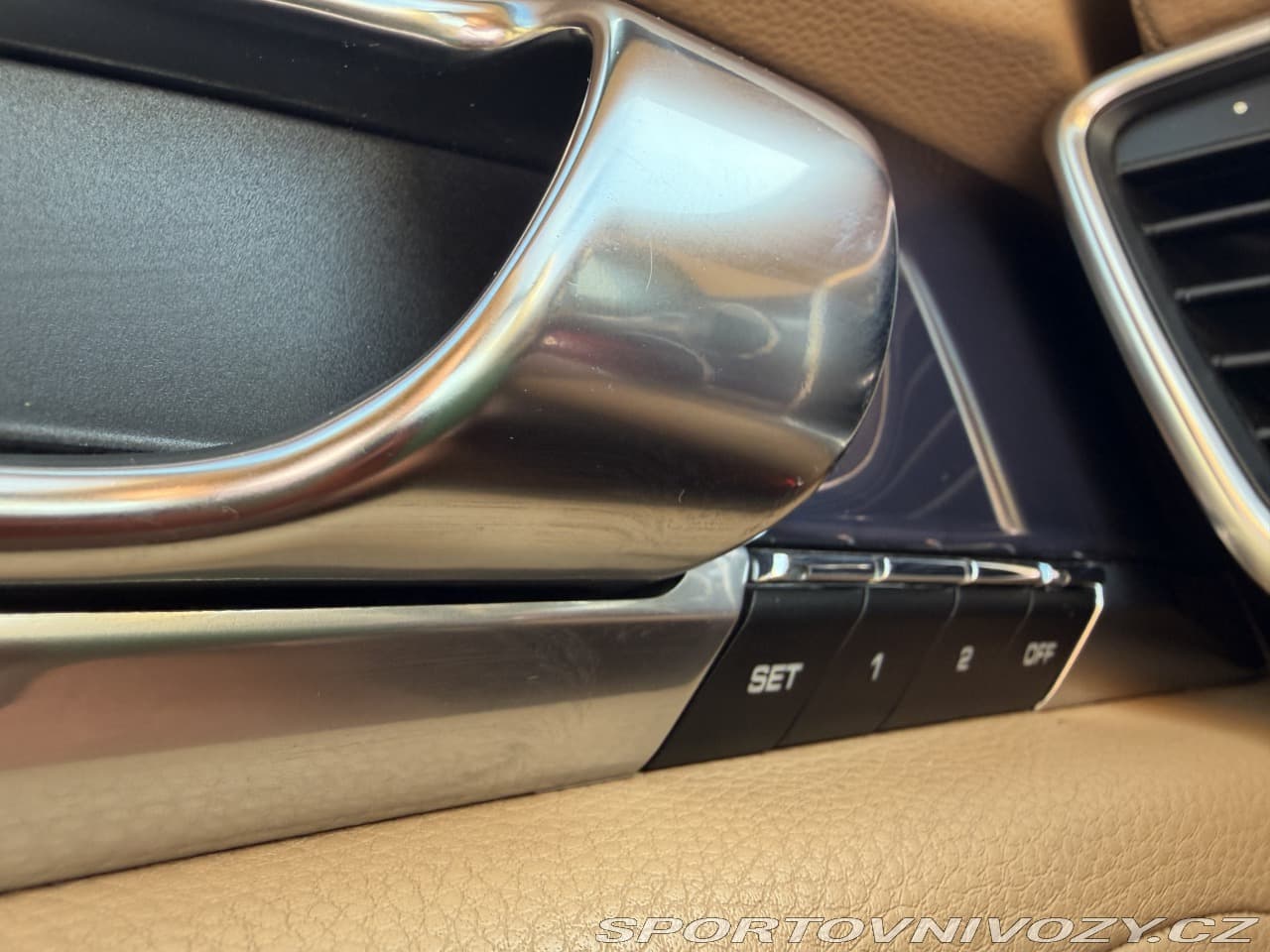 2011 Porsche PANAMERA - 15