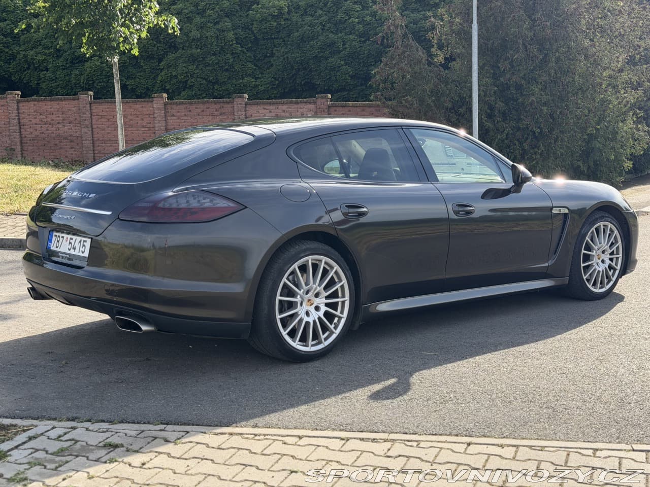 2011 Porsche PANAMERA - 3