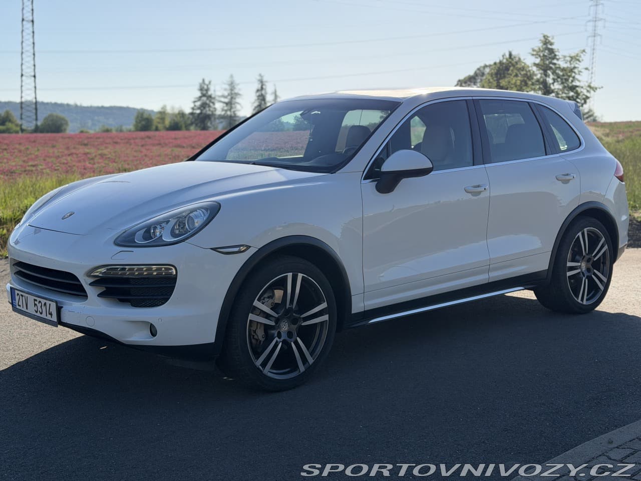 2012 Porsche CAYENNE