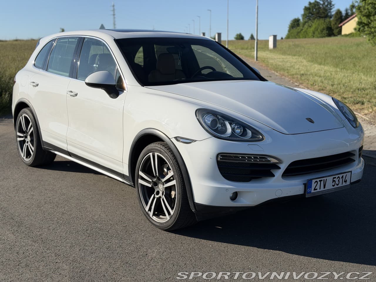 2012 Porsche CAYENNE - 2