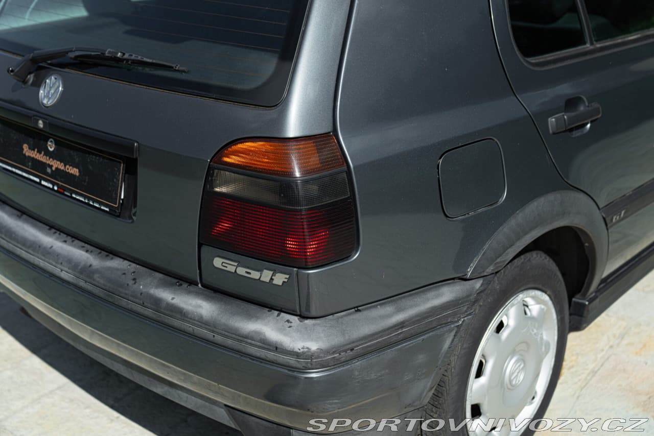 1997 Volkswagen GOLF - 12
