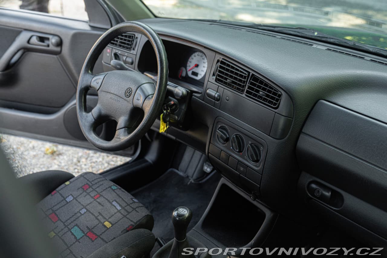 1997 Volkswagen GOLF - 15