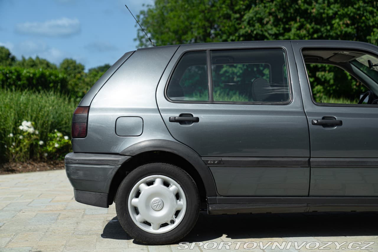 1997 Volkswagen GOLF - 8