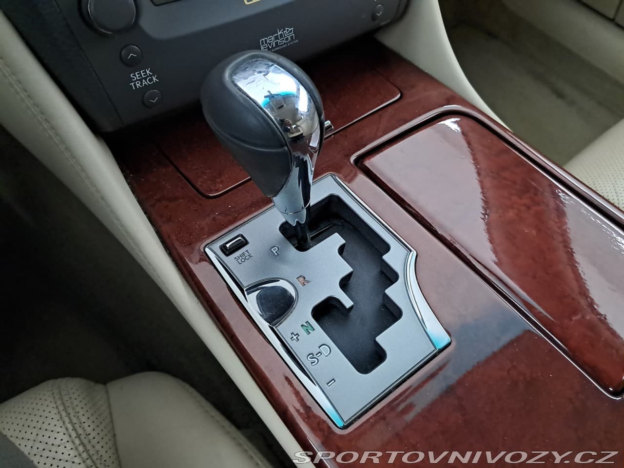 2011 Lexus OSTATNÍ - 13