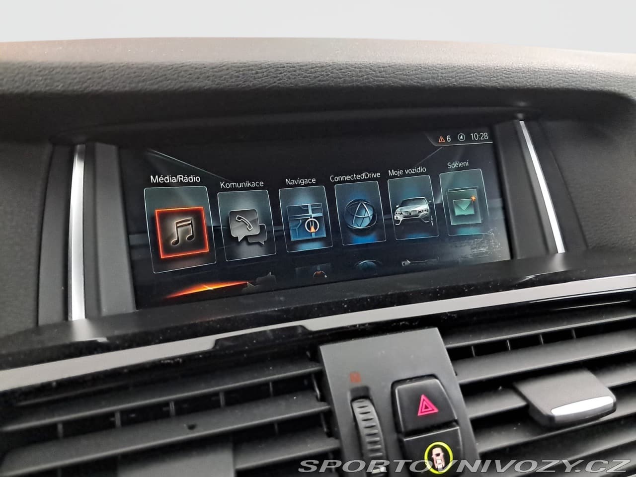 2016 BMW X4 - 16