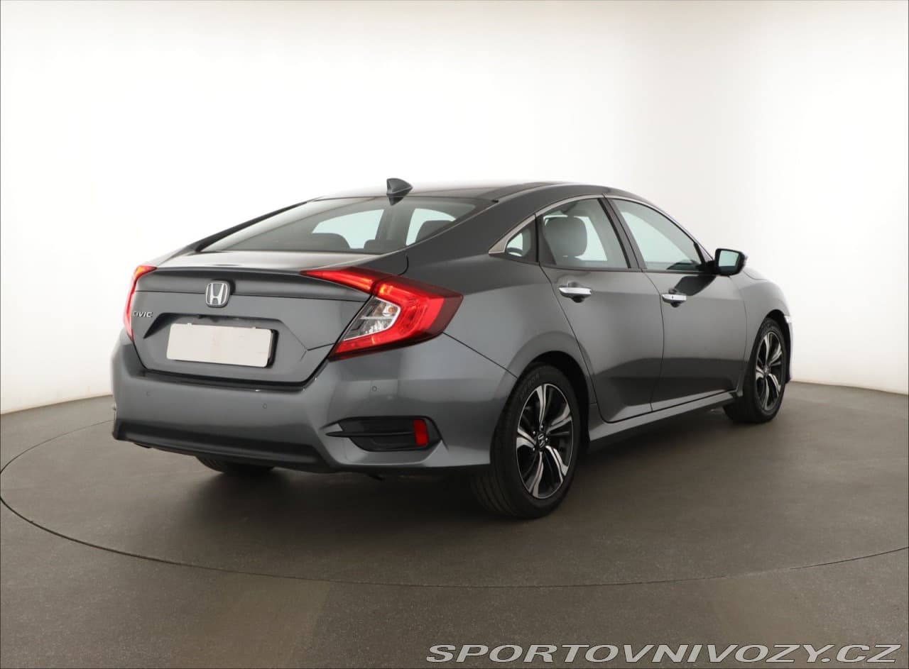 2018 Honda CIVIC - 5