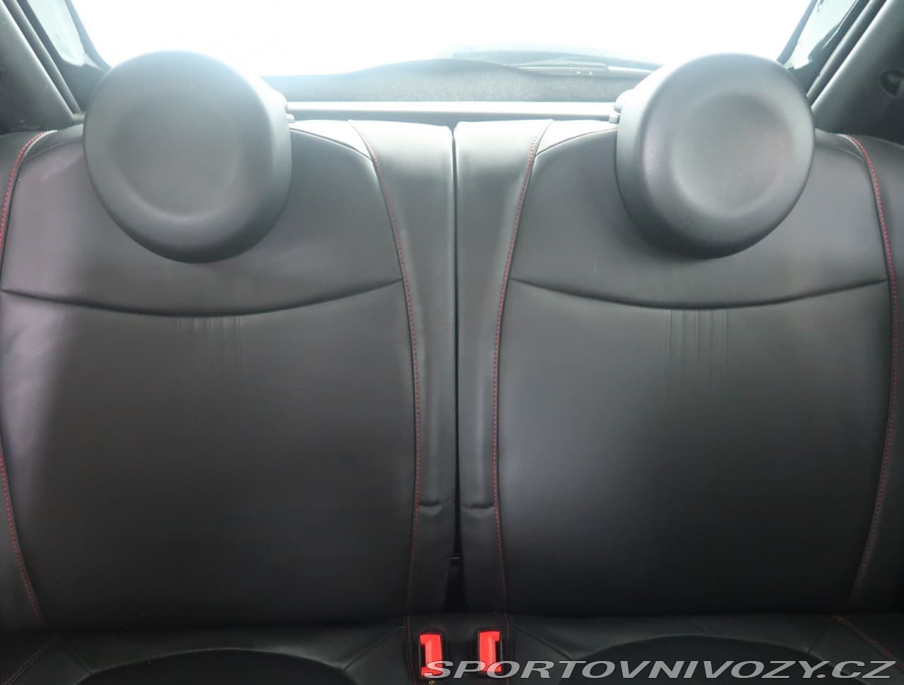 2013 Abarth 500 - 10