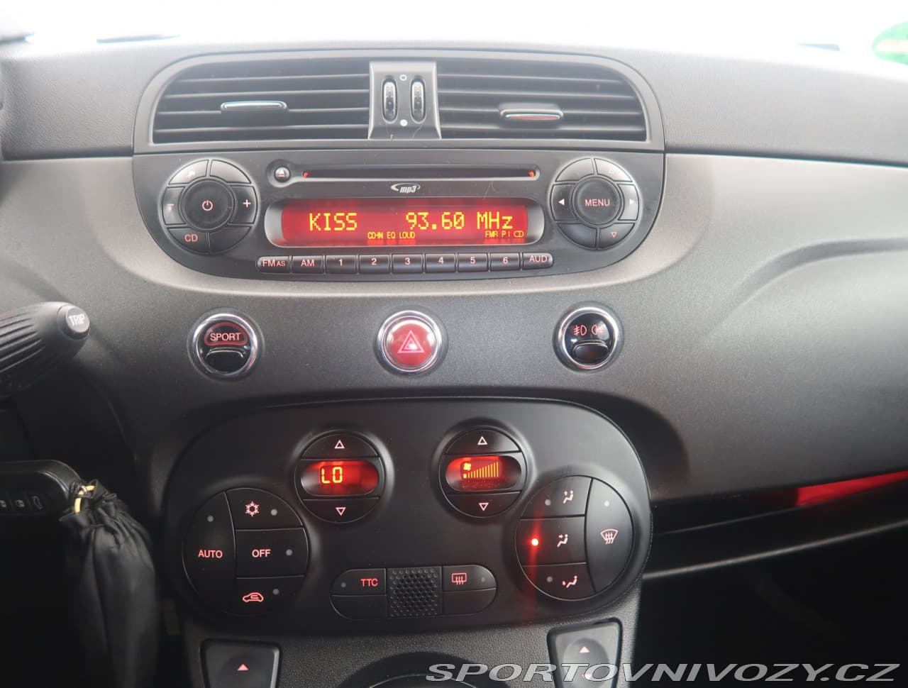 2013 Abarth 500 - 12