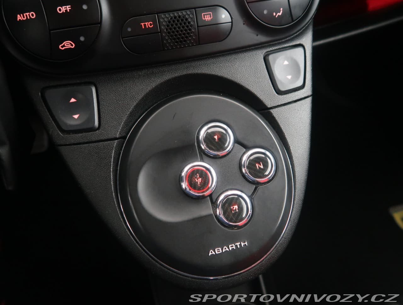 2013 Abarth 500 - 13