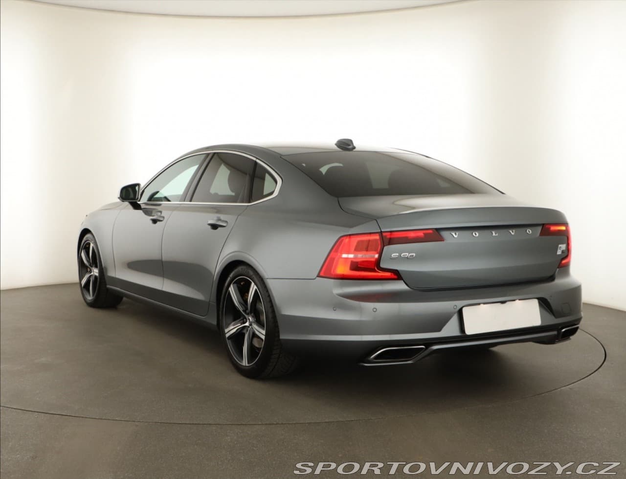 2017 Volvo S90 - 4