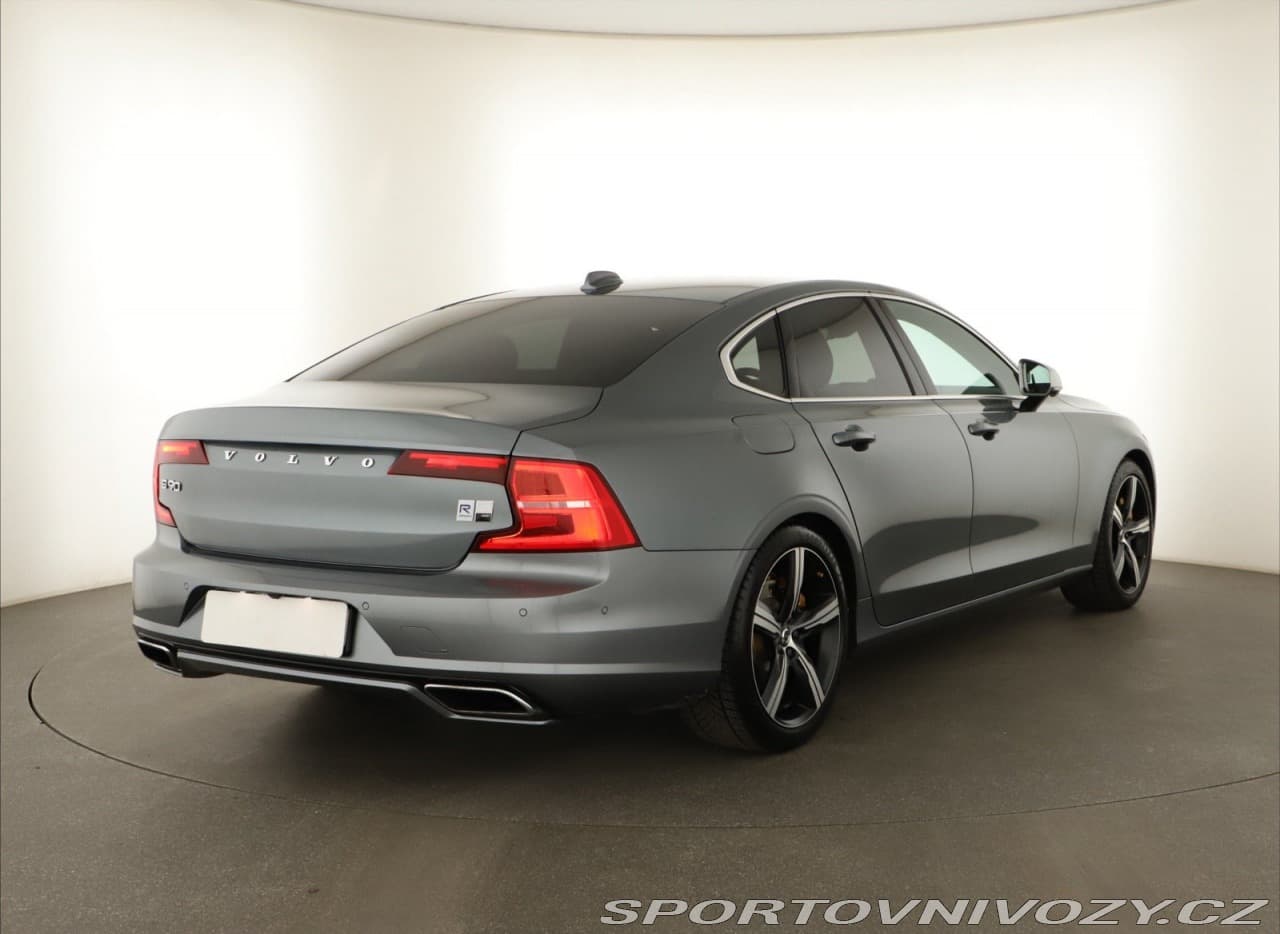 2017 Volvo S90 - 5