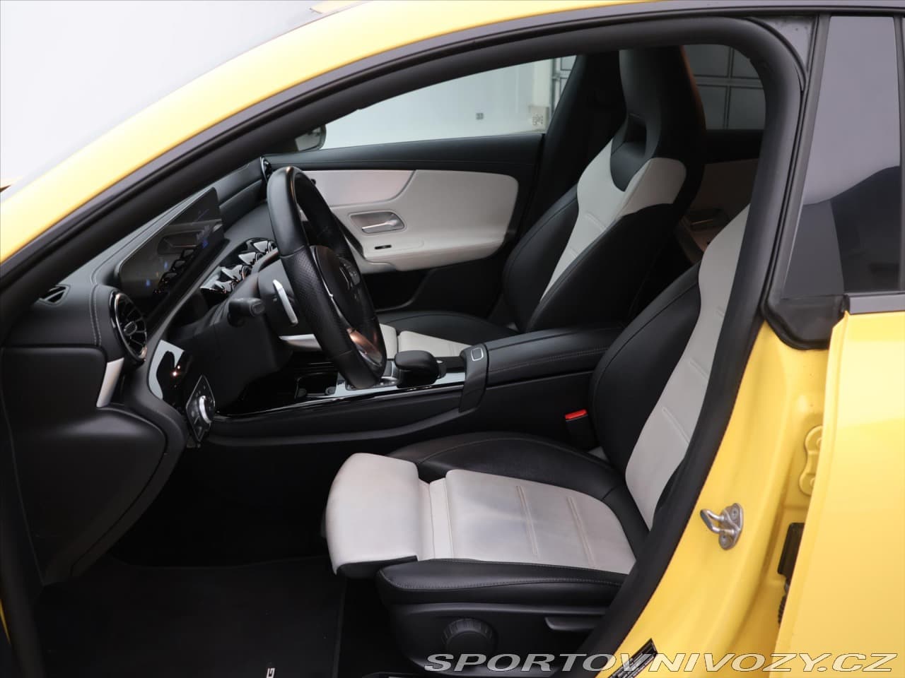 2021 Mercedes-Benz CLA - 11