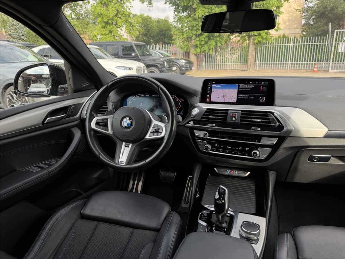 2020 BMW X4 - 12