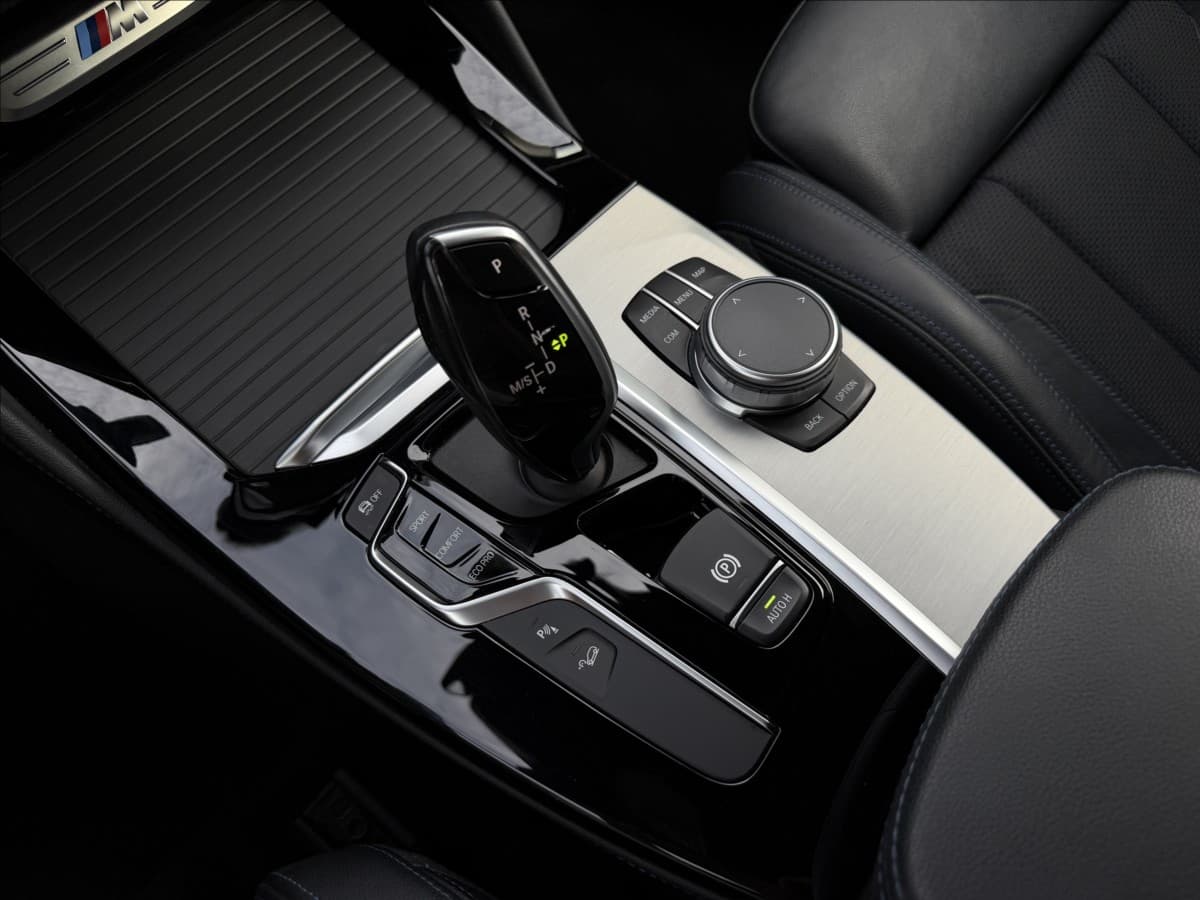 2020 BMW X4 - 18