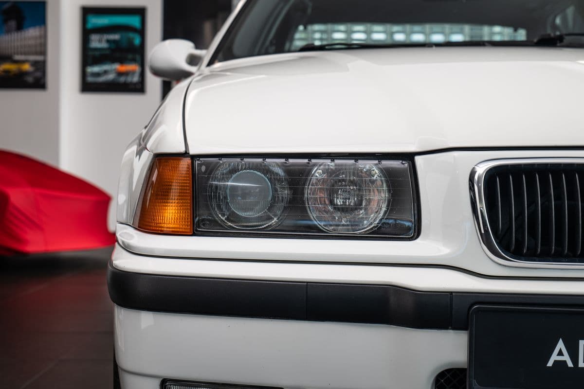 1996 BMW M3 - 18
