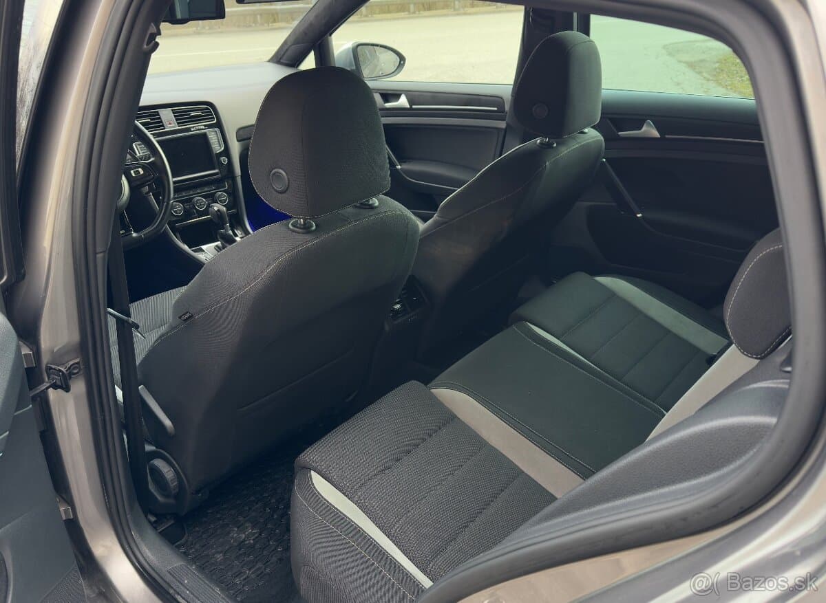 2015 Volkswagen GOLF - 3