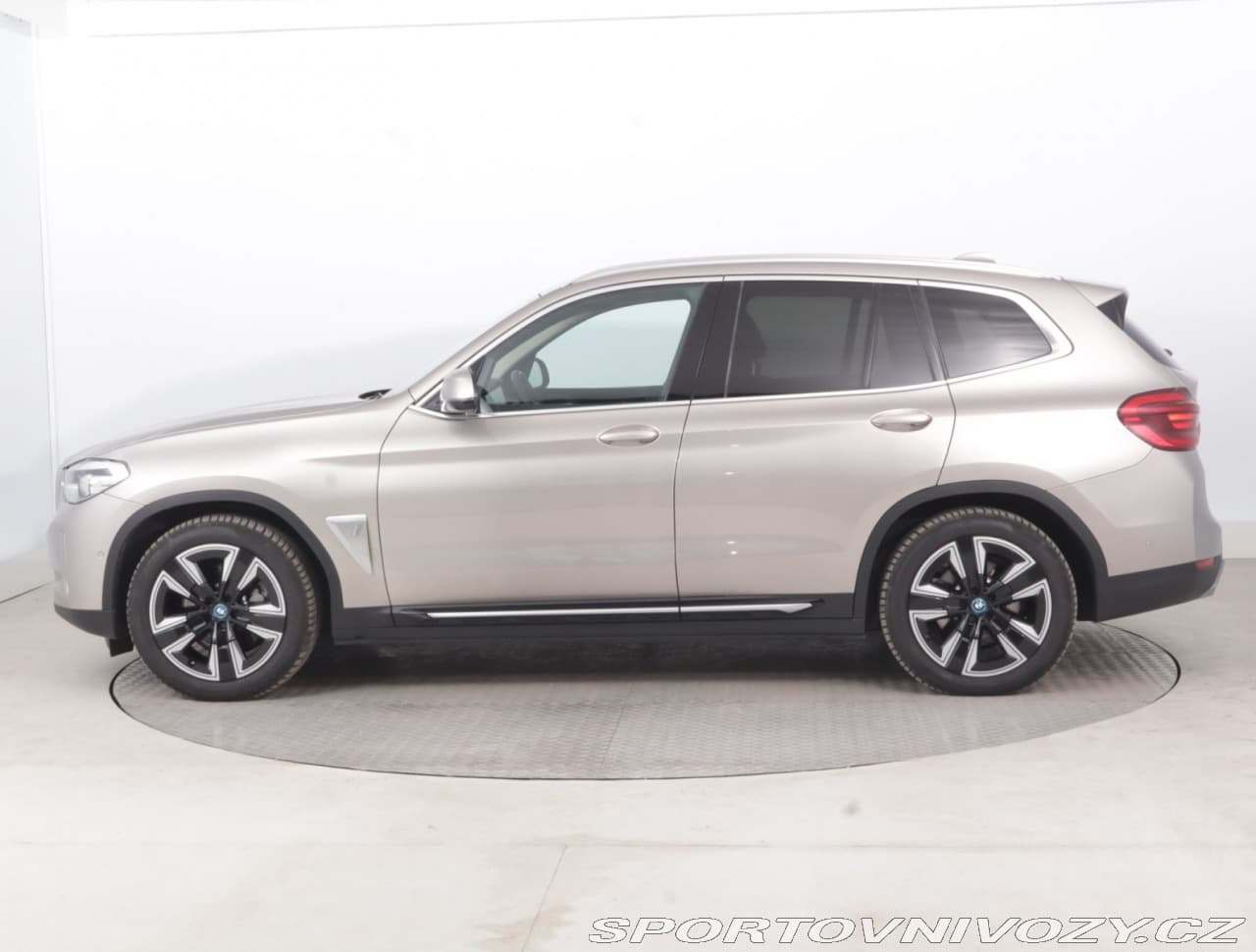 2022 BMW OSTATNÍ - 3