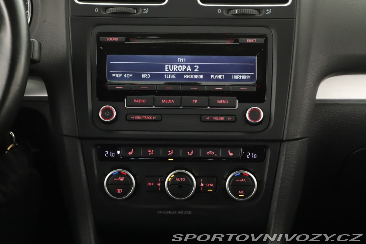 2014 Volkswagen GOLF - 9