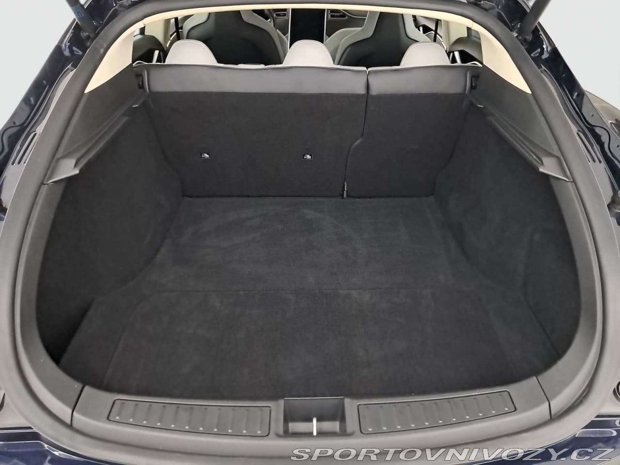 2014 Tesla MODEL S - 14