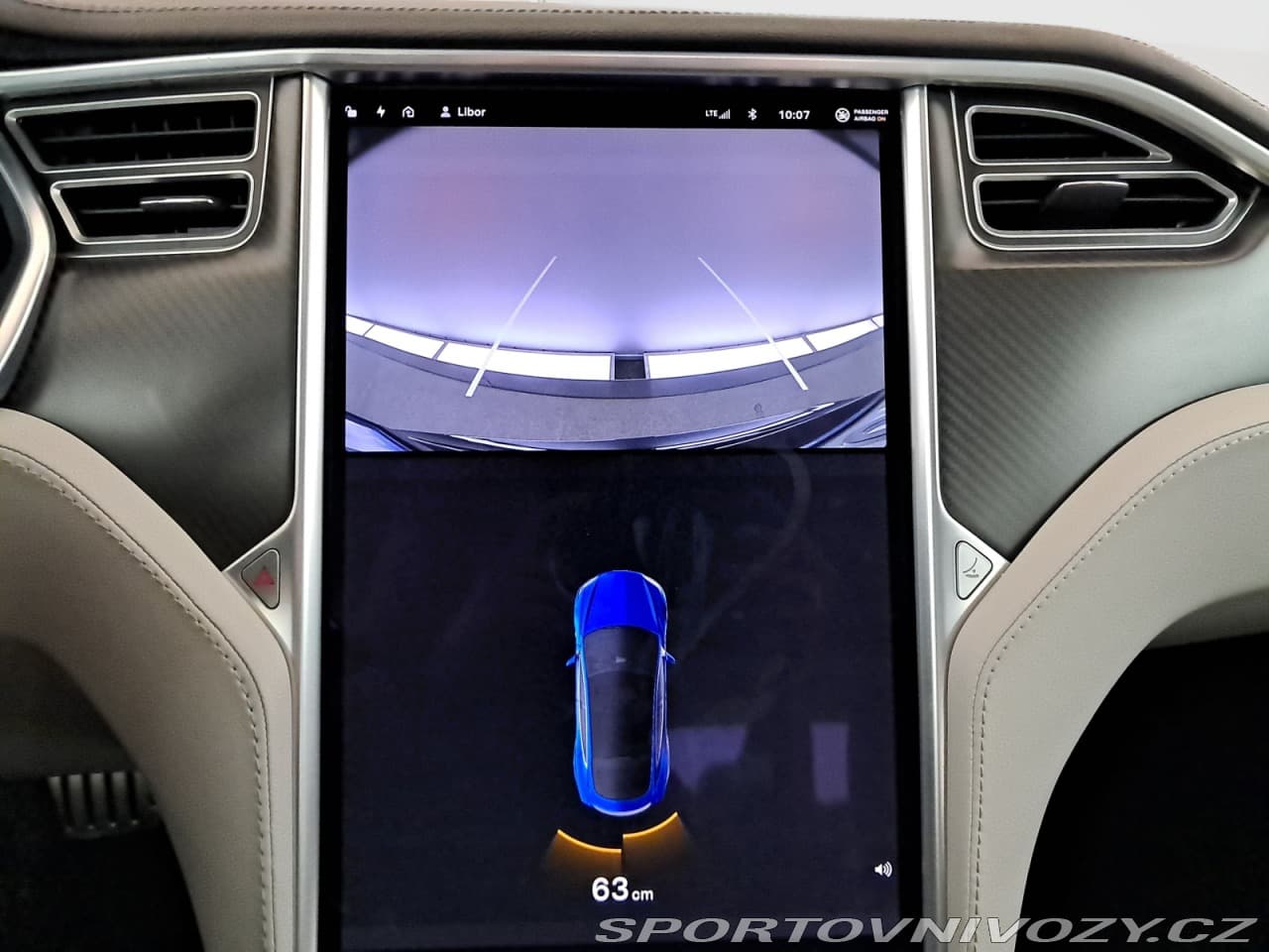2014 Tesla MODEL S - 19
