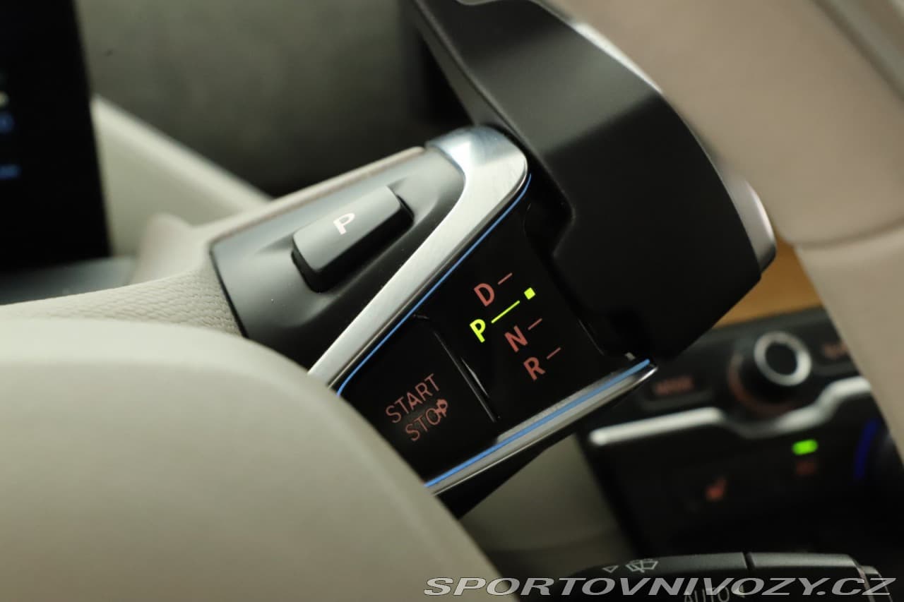 2014 BMW i3 - 11