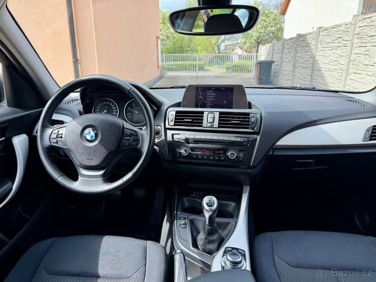 2013 BMW 1-SERIES - 8