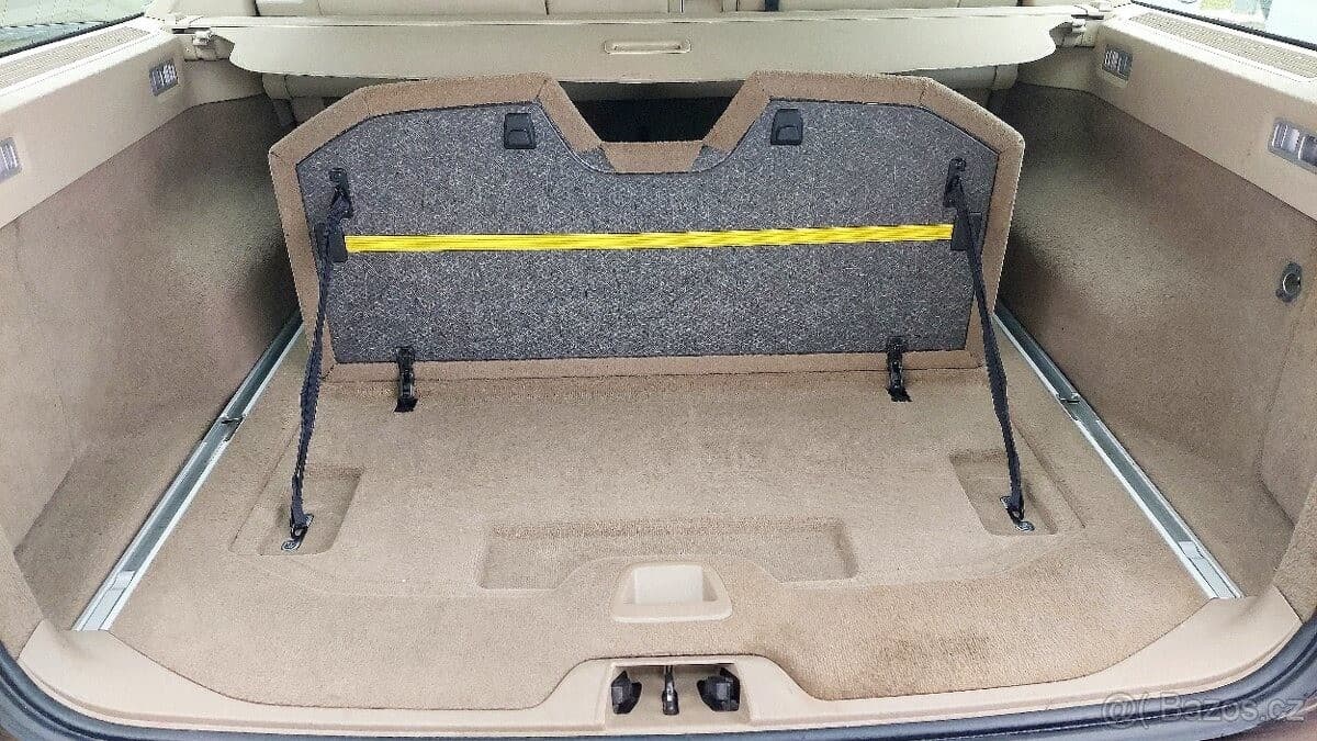 2013 Volvo V70 - 7