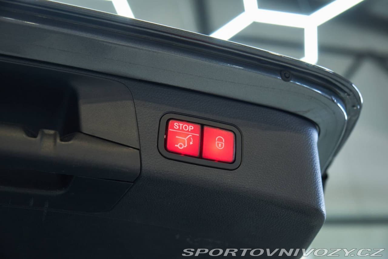 2019 Mercedes-Benz C-CLASS - 20