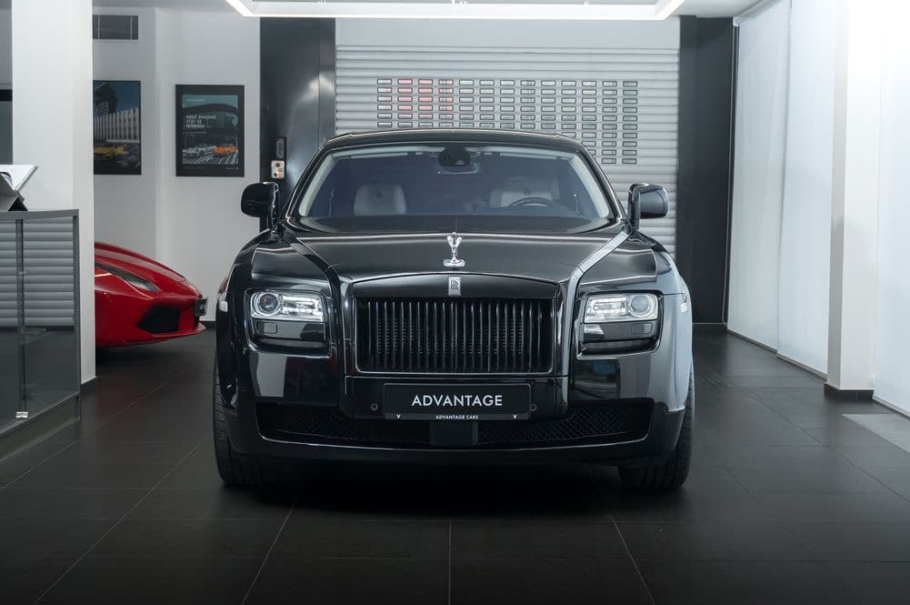 2011 Rolls-Royce GHOST - 3