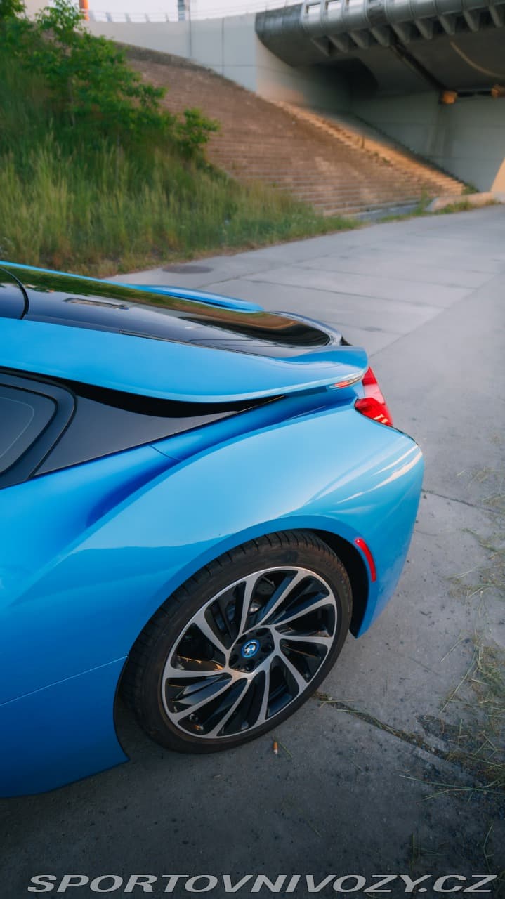 BMW i8 - 11