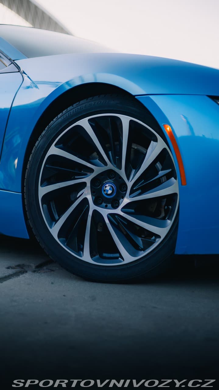 BMW i8 - 13