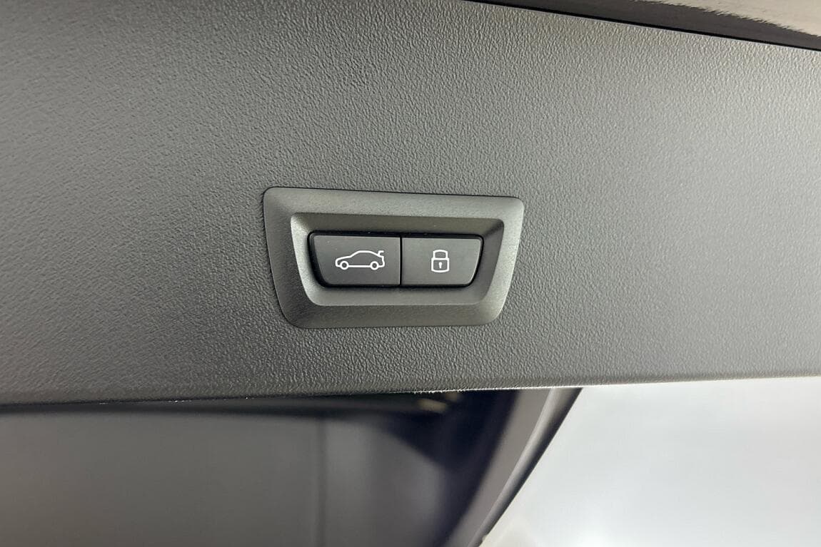 2025 BMW X3 - 31