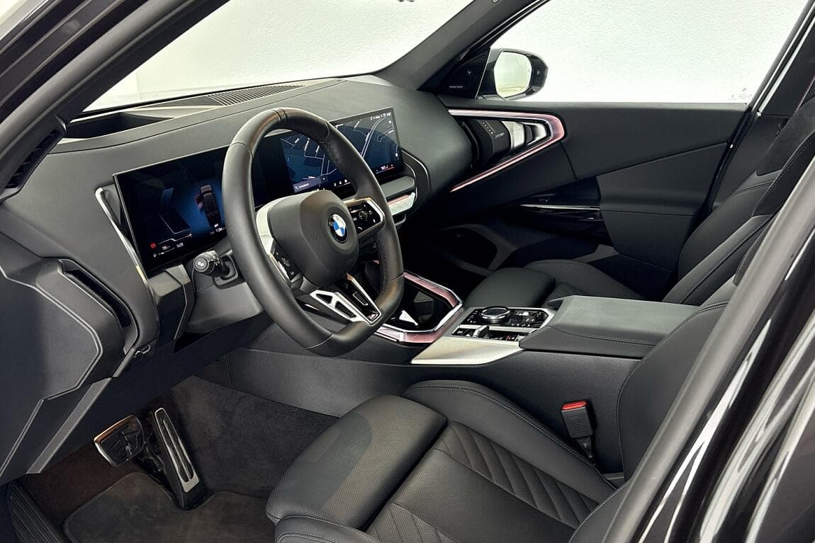 2025 BMW X3 - 16