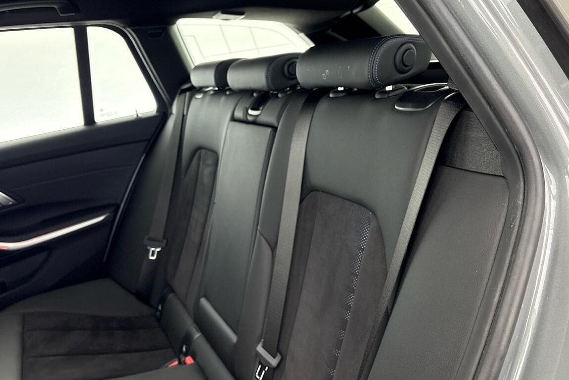 2023 BMW 3-SERIES - 15