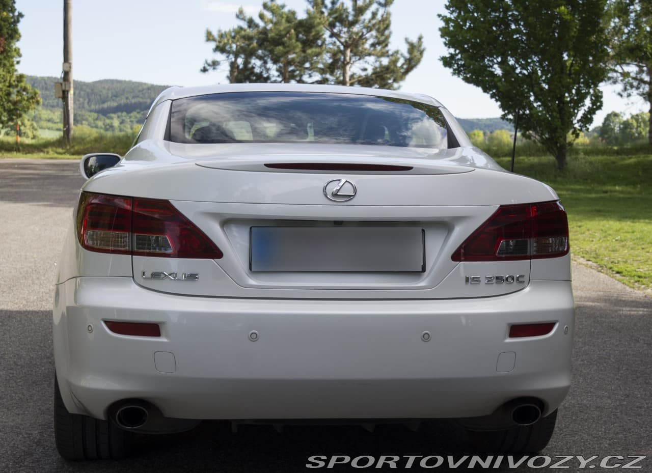 2009 Lexus IS - 8