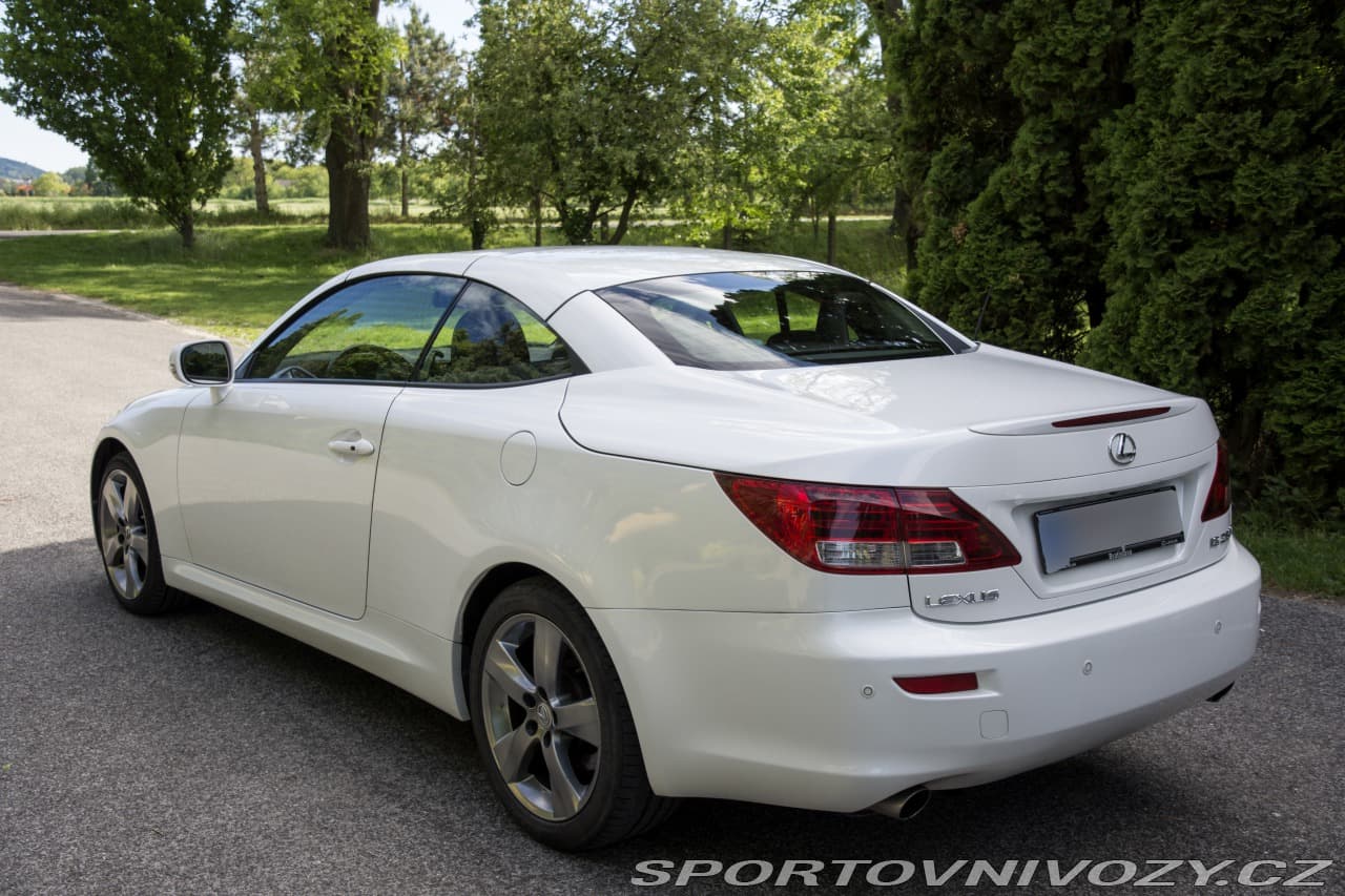 2009 Lexus IS - 9