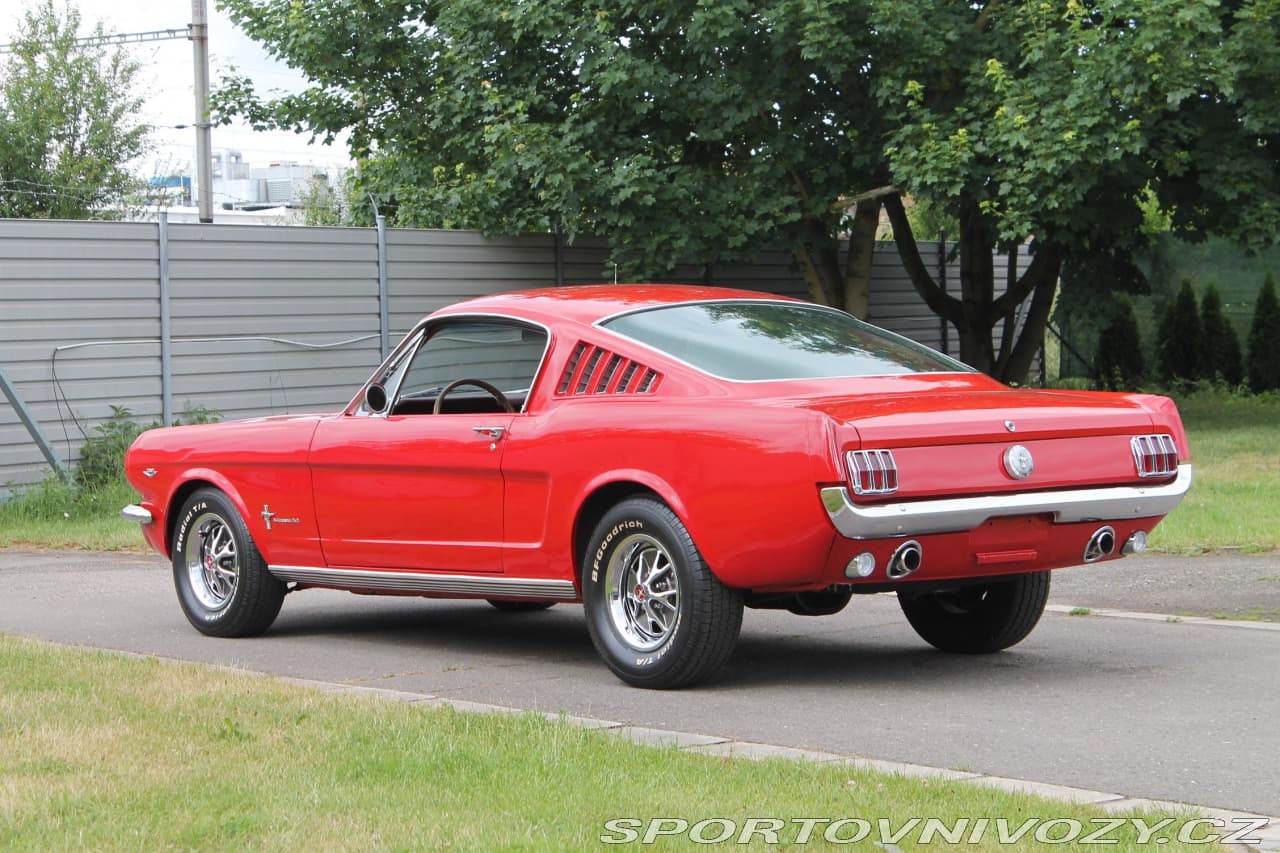 1966 Ford MUSTANG - 7