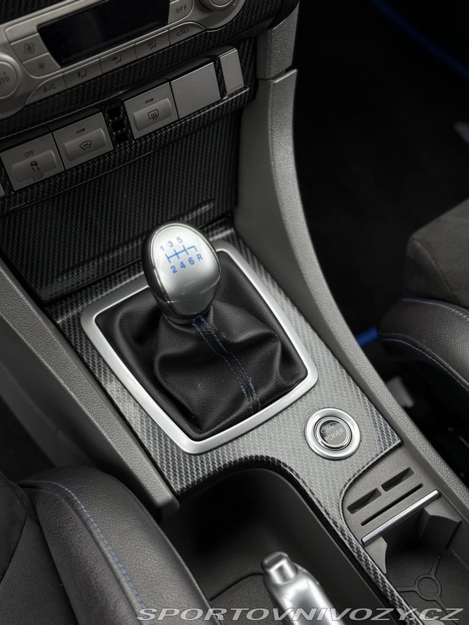 2011 Ford FOCUS - 11