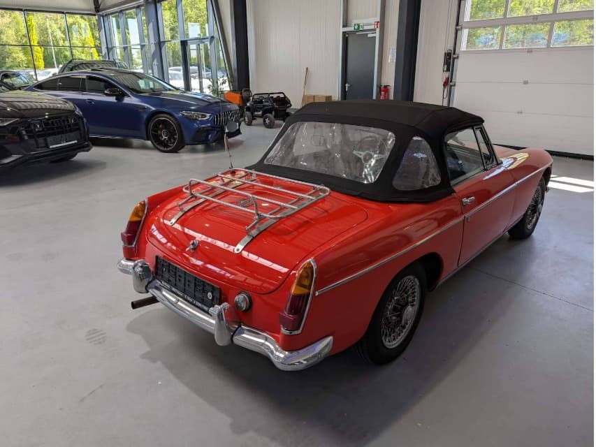 1964 MG MGB - 7