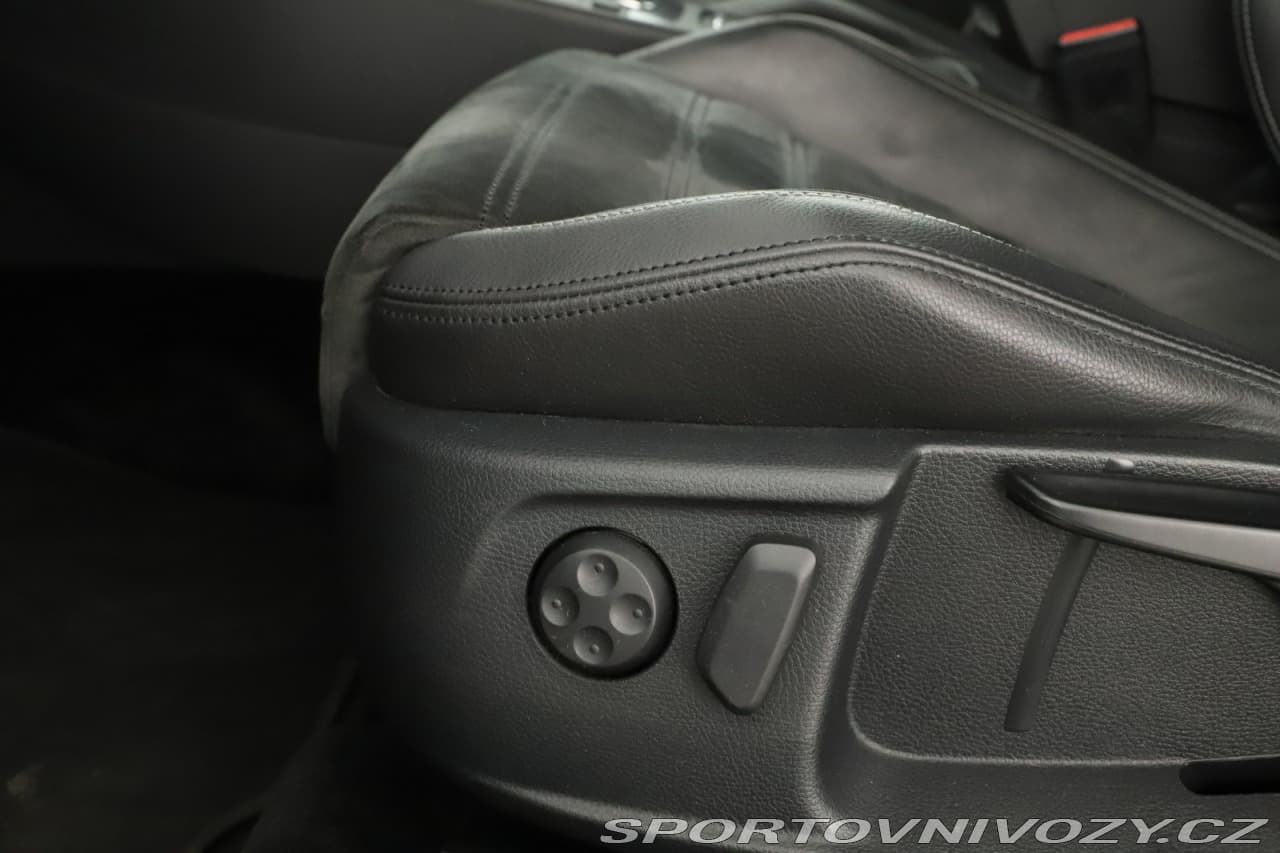 2012 Volkswagen CC - 13