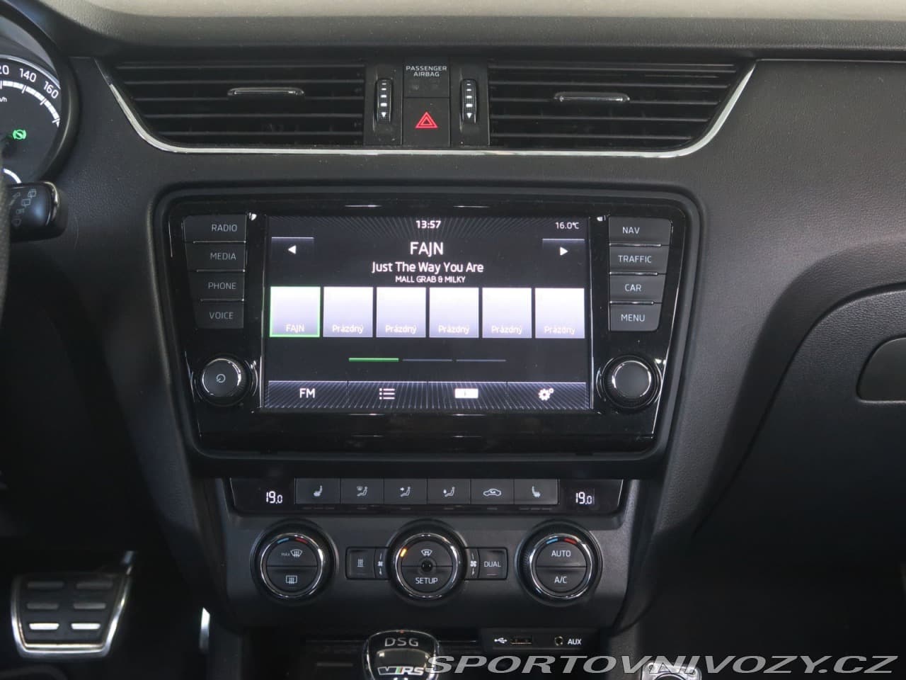 2015 Škoda OCTAVIA - 12