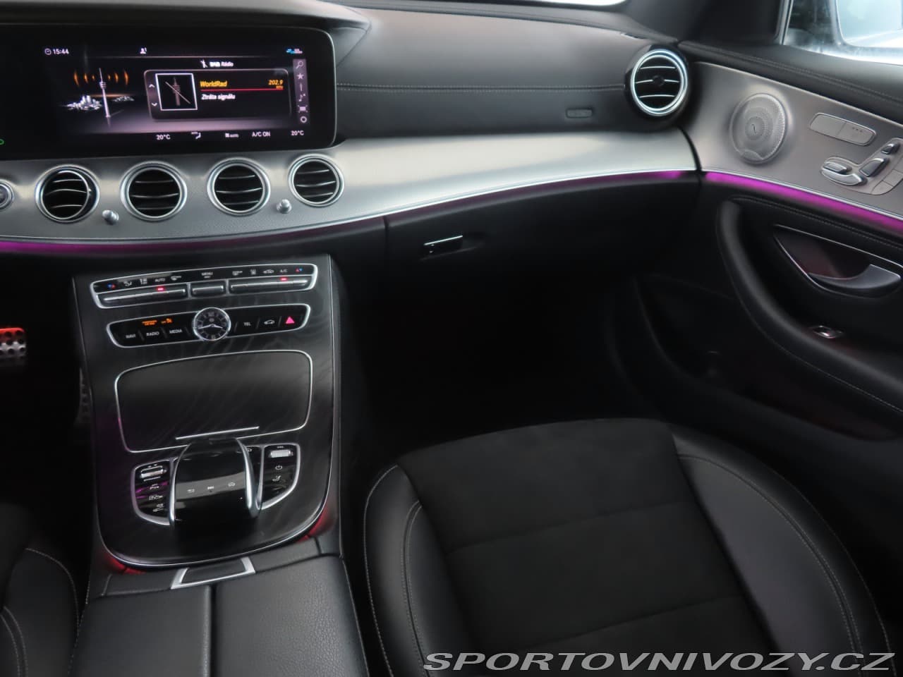 2019 Mercedes-Benz E-CLASS - 19