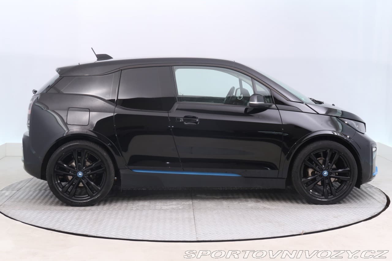 2020 BMW i3 - 21