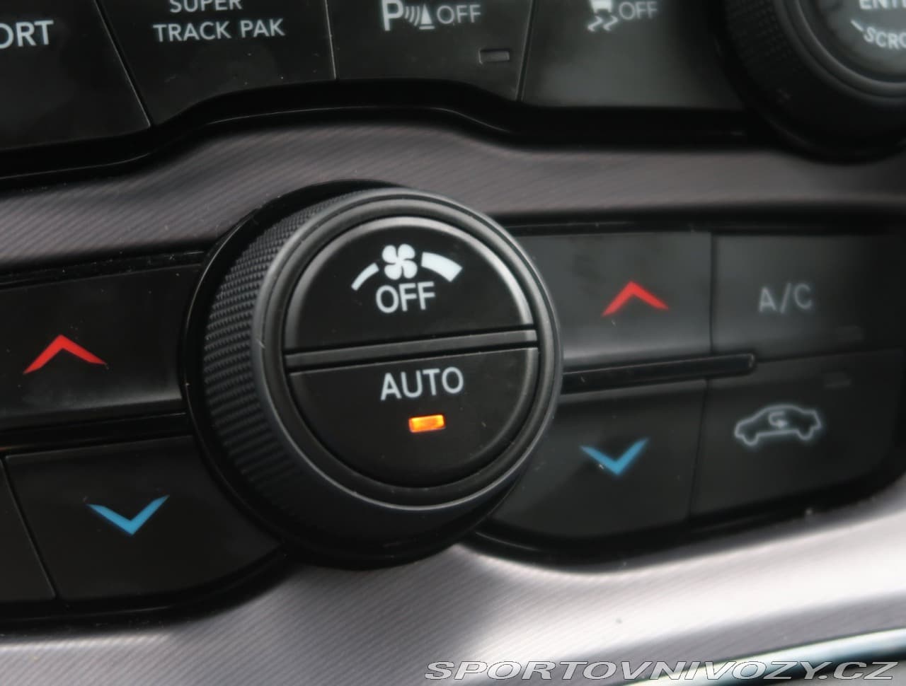 2019 Dodge CHALLENGER - 65