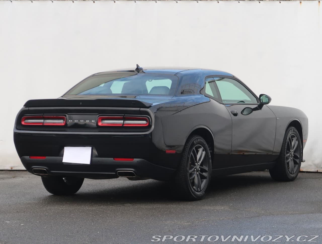 2019 Dodge CHALLENGER - 17