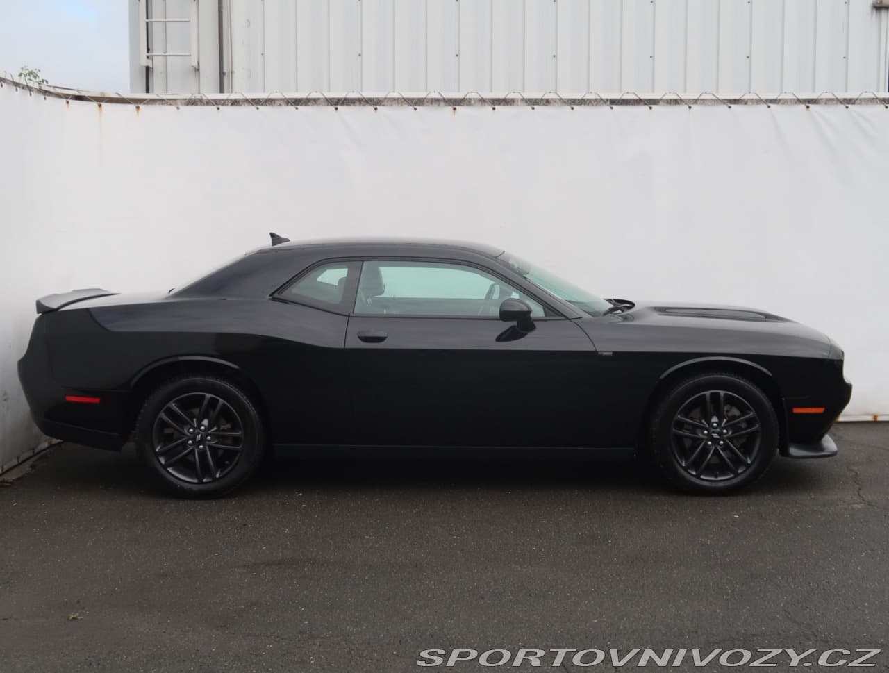 2019 Dodge CHALLENGER - 21