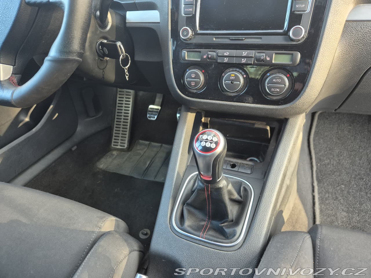 2005 Volkswagen GOLF - 52