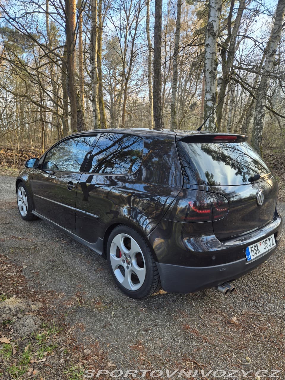 2005 Volkswagen GOLF - 13